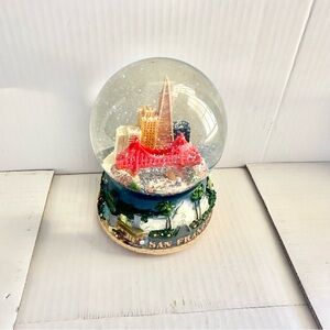 San Francisco Snowglobe
